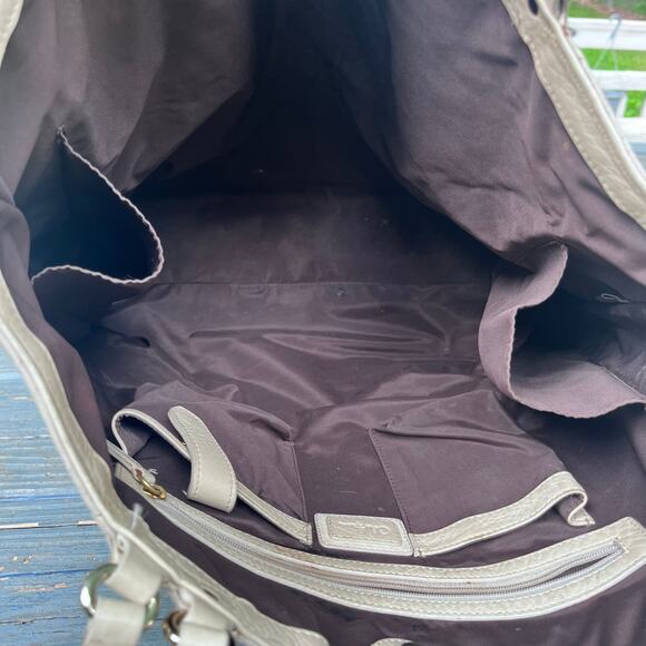 COLE HAAN Large Soft Ivory Pebbled Leather Tote with Gold Hardware (T) - Picture 13 of 13